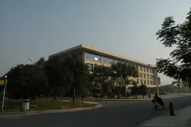 这所医科大学，有2个学科全国领先，附属医院20家图片