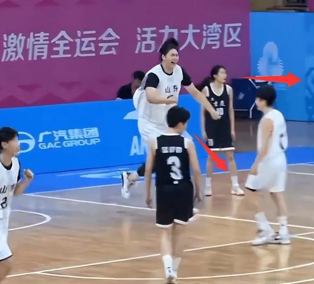 就在刚刚,11月9日下午,中国女篮传来韩旭、刘禹彤、张子宇消息