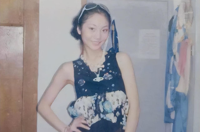 “买英国精子生3娃	”的山东女人，8年后现状曝光！如今她后悔不？