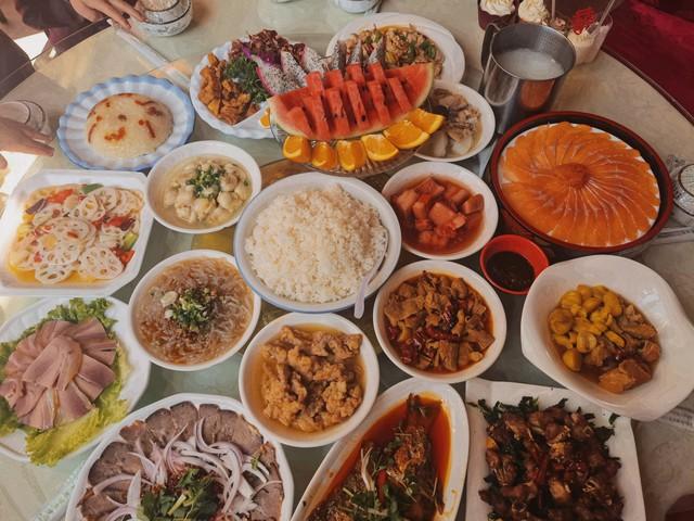 我跟男朋友在昭通呆了两年，终于明白，为啥大家都来昭通了