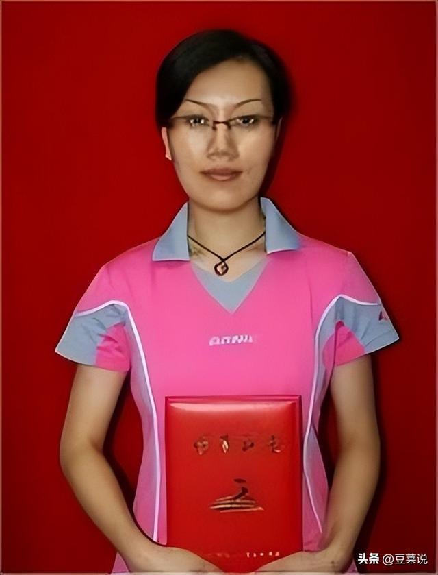 52年前，那个轰动一时的“白卷英雄”张铁生，如今过得怎样了？