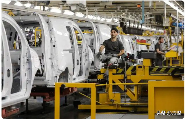 马克龙拿230亿就翻脸？关税威胁还逼中国买汽车？中方反手亮底牌