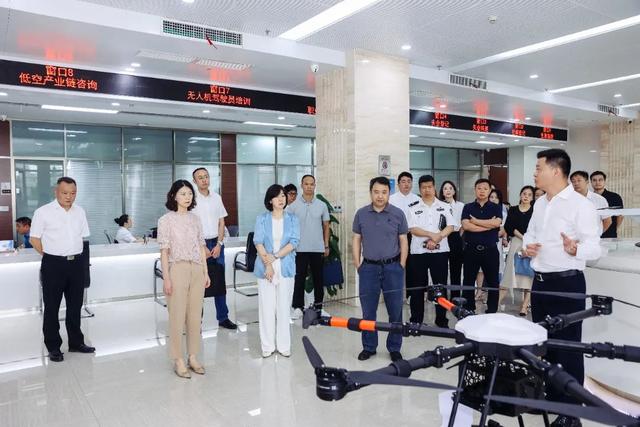 中国武汉人力资源服务产业园无人机驾驶员培训正式启航