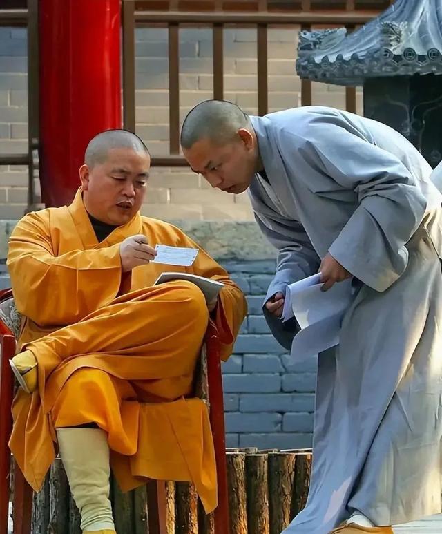 少林寺现状：武僧收费岗消失，纪念碑被遮挡，释永信房屋被封死！