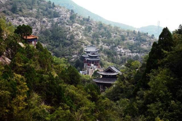 山西省襄汾县，襄陵汾城合并得名，底蕴深厚，全国重点文物众多