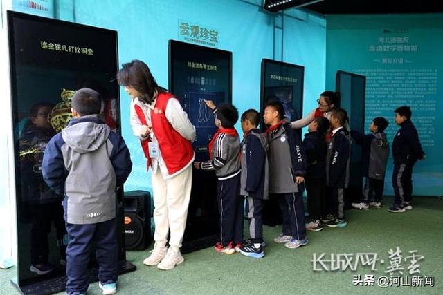 河北会“走”的博物馆开进校园 千年文物“活灵活现”