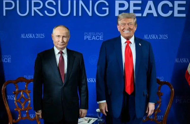 俄军夺占康斯坦丁诺夫卡以北所有高地