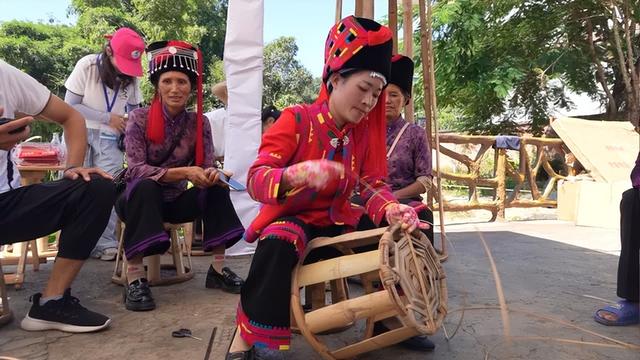 【铸牢中华民族共同体意识】花开李仙江畔 搭建起两县四乡民族团结共聚共识的文化交响曲