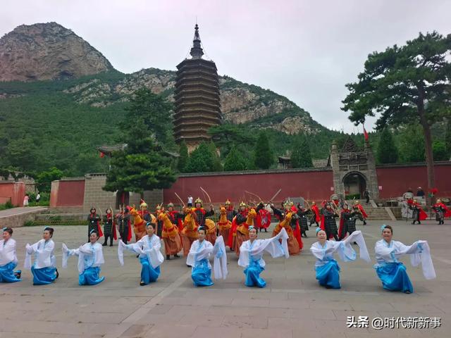 灵丘县举办“赵武灵王巡游”主题文旅活动激活旅游经济新活力
