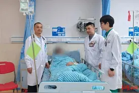 男子拉肚子，医生多问了这句话救了他的命，急诊科主任回忆抢救细节图片
