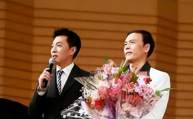 从确诊到去世仅15天	，“央视最帅主持人”的遭遇为人们敲响警钟