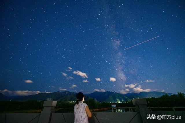 梦幻星空景致