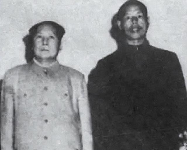 毛主席的侄女毛小青想开饭店，全家人反对，李讷：我第一个支持你