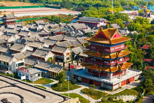 深秋泰安陡山河