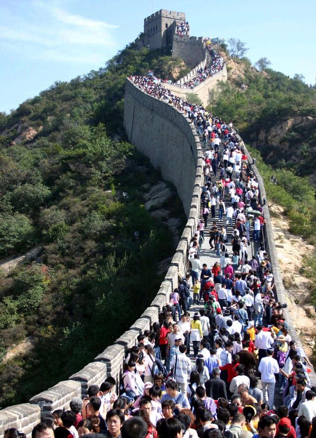 国庆假期，景区都是人，我们到底想要什么样的假期？