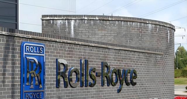 绝不向中国低头！宁愿裁员9000破产，也不接受中国的帮助