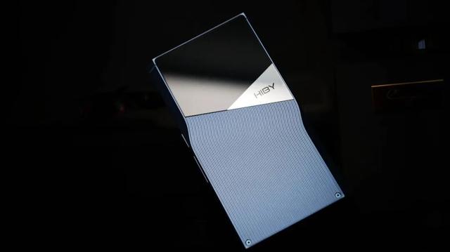 依旧是海贝R6Pro二代，但是2025版，所以芯片推力听感全体大升级