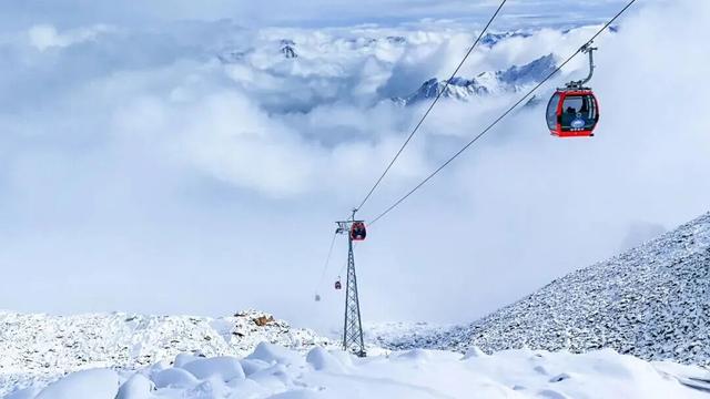 旅游界中的“天花板”！全国游客都在涌向一个州——阿坝！