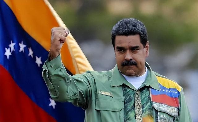 委内瑞拉油轮刚出海，中国军舰紧随其后，特朗普的算盘又打错了？