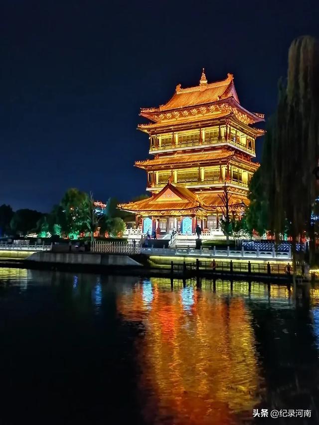 商丘古城选择让清明上河园集团进行托管,无疑是一个明智之举