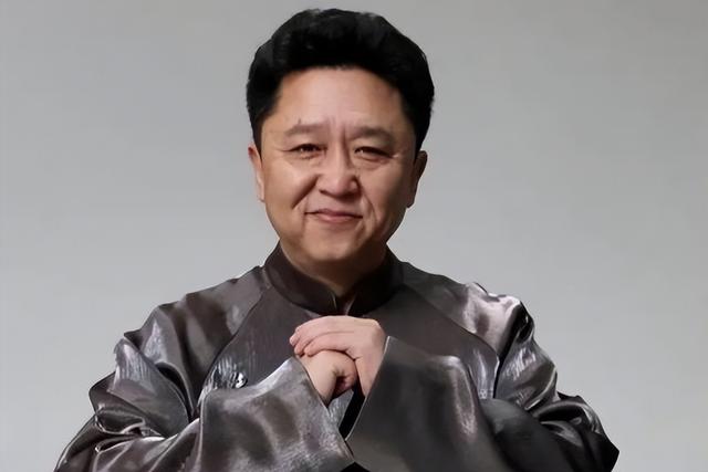 不查不知道一查吓一跳，坐拥北京60亩马场的于谦，私下到底有多壕