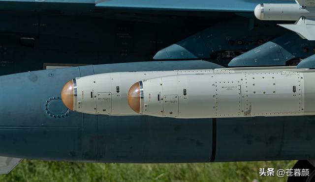 日本72枚导弹“偷袭”辽宁舰？高市早苗玩砸了，现在她骑虎难下！