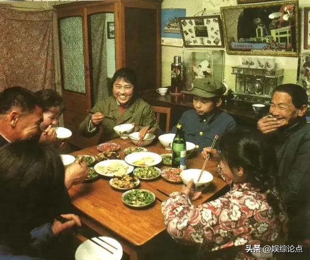 20张80年代的老照片：40岁以下的就别点了，因为你看不懂