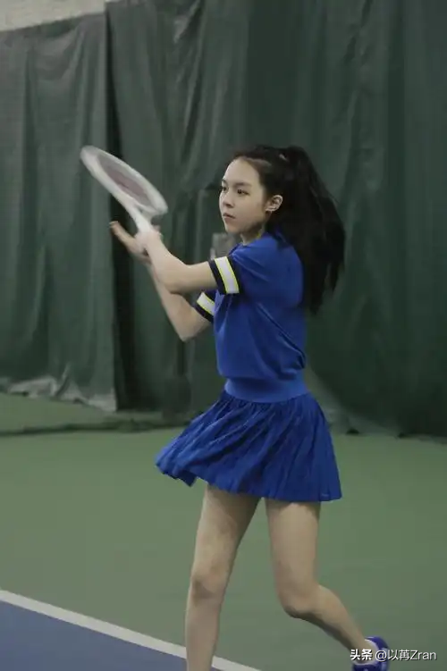 李咏也没想到，自己离世7年后，23岁的女儿就走上一条"不归路"