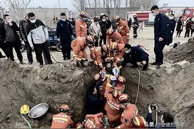 2014年河北2岁男童坠井，仇家不顾危险冒死救人，如今世仇变干爹图片