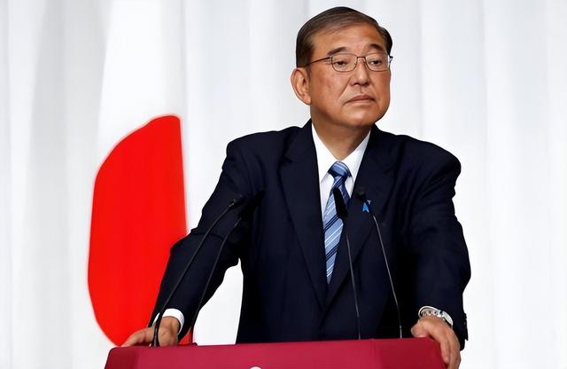 高市多次求见特朗普未果	，石破茂给她支招：打不过中国，就加入