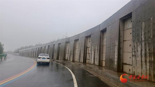 甘肃：震后交通恢复重建项目为太子山旅游大通道积石山段“强筋壮骨”