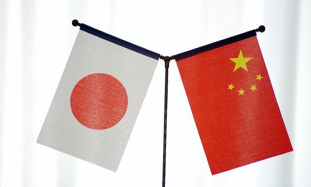 还真被高市早苗等到了：美驻日大使一语惊人，钓鱼岛问题正式上桌