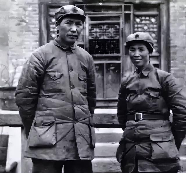 毛主席一生不进故宫，终生再未回延安？周总理的一句话道出实情！