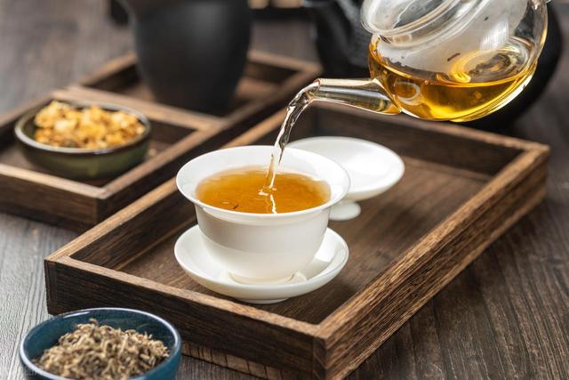 喝茶时，身体出现这几个反应，说明你喝对茶啦！