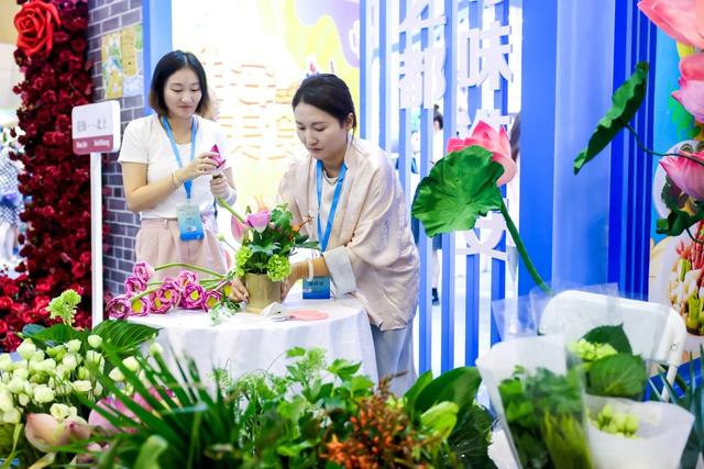 “荷”“河”同辉，美美与共！金湖文旅在大运河博览会上精彩绽放