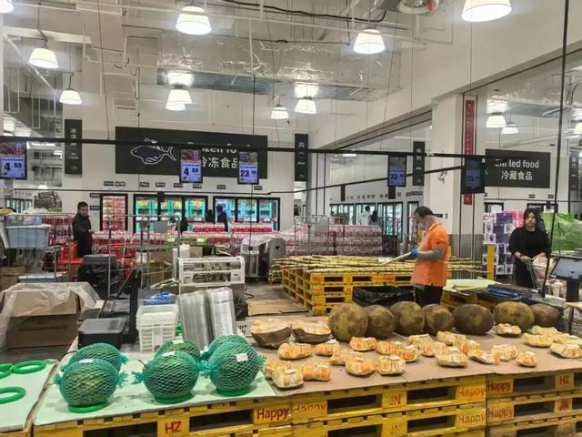 实探开心农场A会员店：低配的山姆、高配的乐尔乐和农贸集市