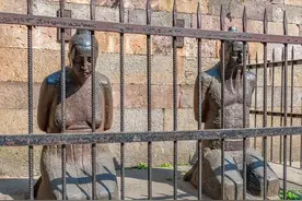 典故赏析：《秦桧：卖国求荣，遗臭万年》图片