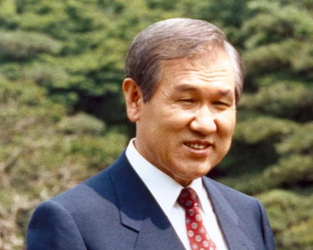 韩国特使团抵达北京，下飞机的第一句话不简单，中方回应很干脆