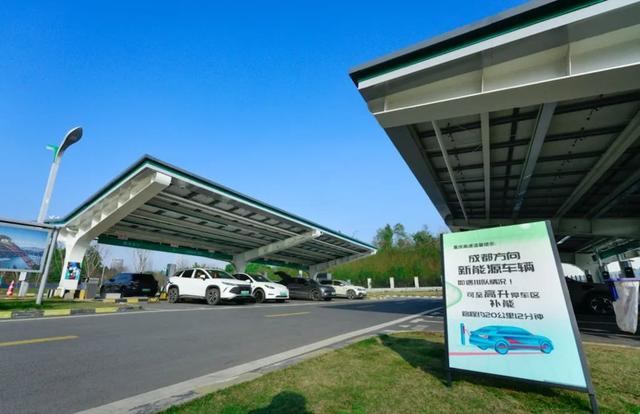 惟实笃行 重庆争先④｜山水之城“绿动能”