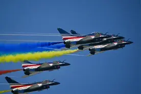 八一飞行表演队前往埃及参加航展，歼-10出口北非契机要来了吗？图片