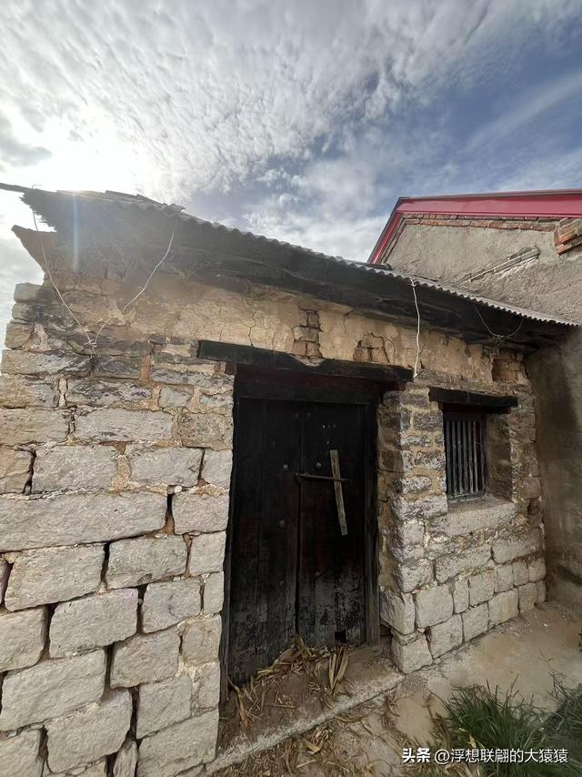 莱芜禹王山顶有座明初建立的古村：东平洲
