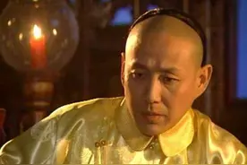 康熙皇帝第一次吃巧克力，看了900多字的“说明书”后，只回了3字图片