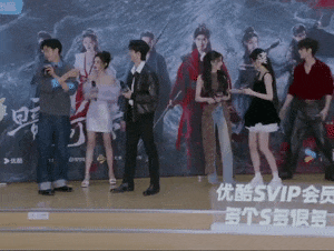 这对姐弟恋…这么甜的吗？我倒看看多好磕？