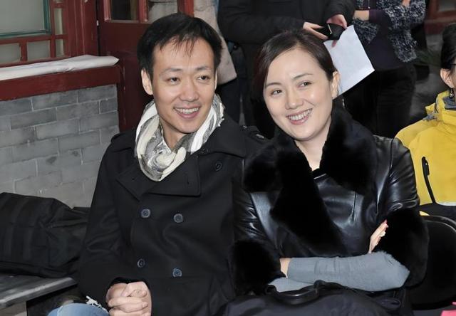 结婚19年痛失爱妻，辛柏青近况引人担忧，好友透露：不见任何人
