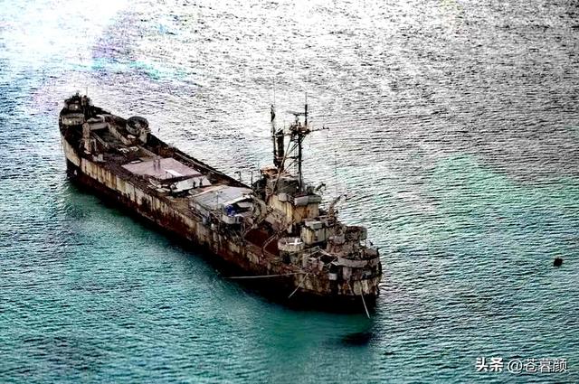 趴在中国仁爱礁9000多天的菲律宾军舰，如今已经再也拖不走了！