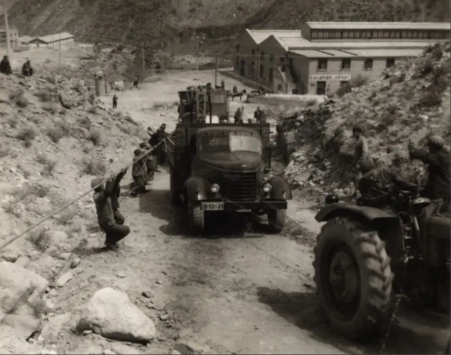 他是安徽省原副省长	，无私奉献了一生，享年92岁