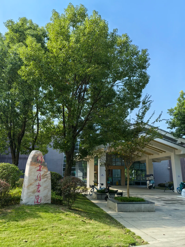 成都这个公园胜过绕城绿道，含氧量达100%，地铁3号线直达！