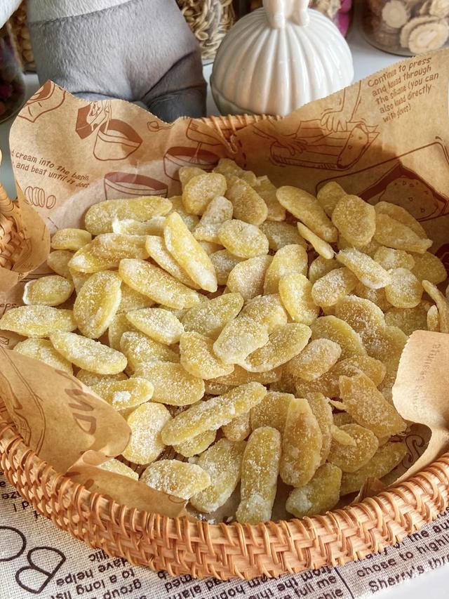 不差钱的中老年人，这5款零食放心吃！解馋又养生，越吃越健康！