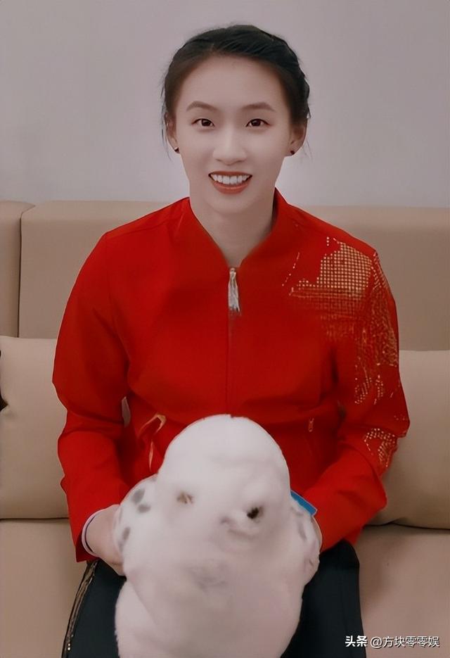 这次被央媒“点名”的陈芋汐，暴露真实处境，原来全红婵真没说错