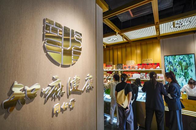 隆福寺也太“好拍”了！宝藏店铺连角落都出片→